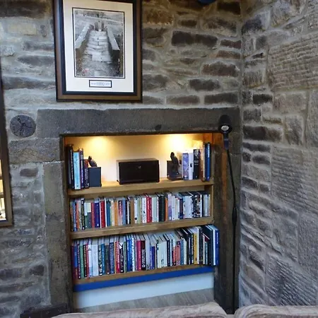 Hébergement de vacances Shed End, In 18th Century Mill Bd20 8en *